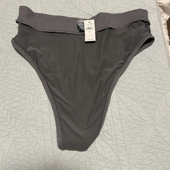 NWT AERIE HIGH CUT CHEEKY BIKINI BOTTOM - Picture 4 of 7